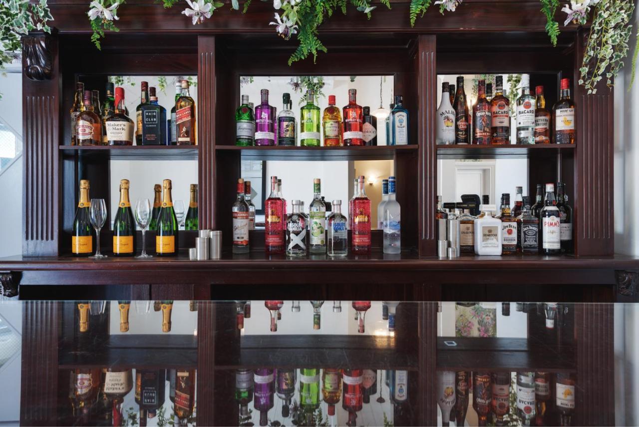 Florence Suite Boutique Hotel And Restaurant Portsmouth Esterno foto