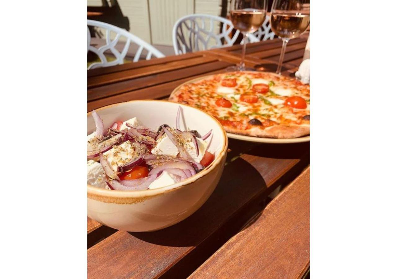 Florence Suite Boutique Hotel And Restaurant Portsmouth Esterno foto